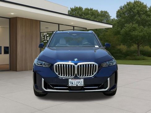 Used 2026 BMW X5 xDrive40i w/ Premium Package AWD/4WD image 4