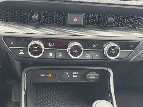 Used 2024 Honda CR-V Sport image 33