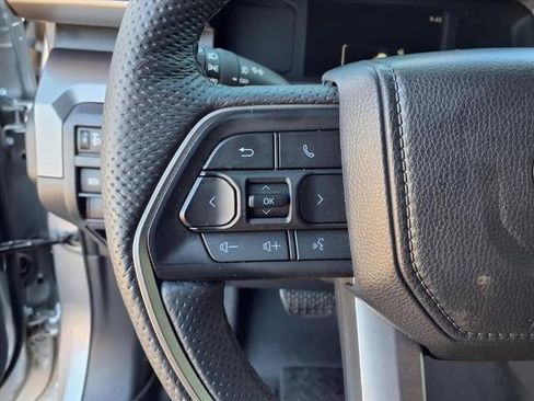 Used 2025 Toyota Tacoma SR image 8