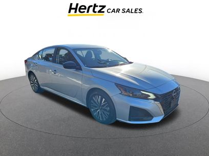 Used 2024 Nissan Altima 2.5 SV
