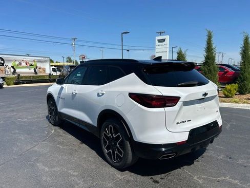 Used 2023 Chevrolet Blazer RS w/ Driver Confidence II Package AWD/4WD image 21