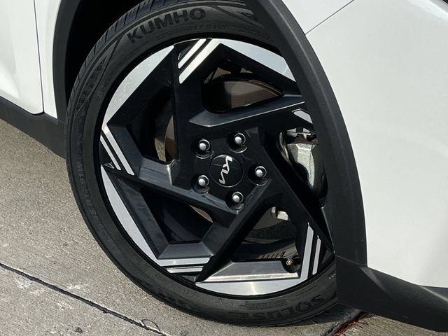 Used 2025 Kia K4 EX FWD image 8