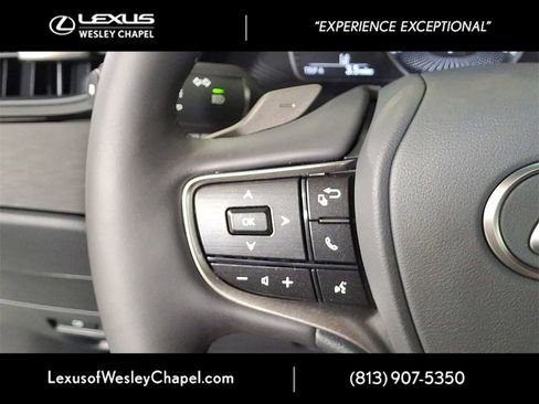 New 2025 Lexus ES 350 w/ Premium Package image 27