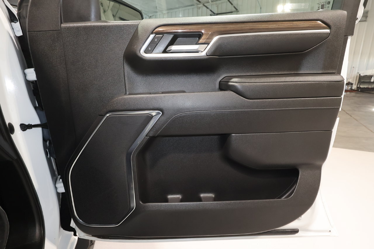Certified 2023 Chevrolet Silverado 1500 LT Trail Boss w/ Protection Package AWD/4WD image 19