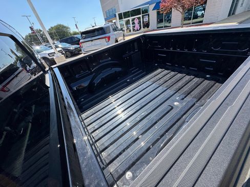 Used 2025 Ford F150 Lariat w/ Equipment Group 501A Mid AWD/4WD image 22