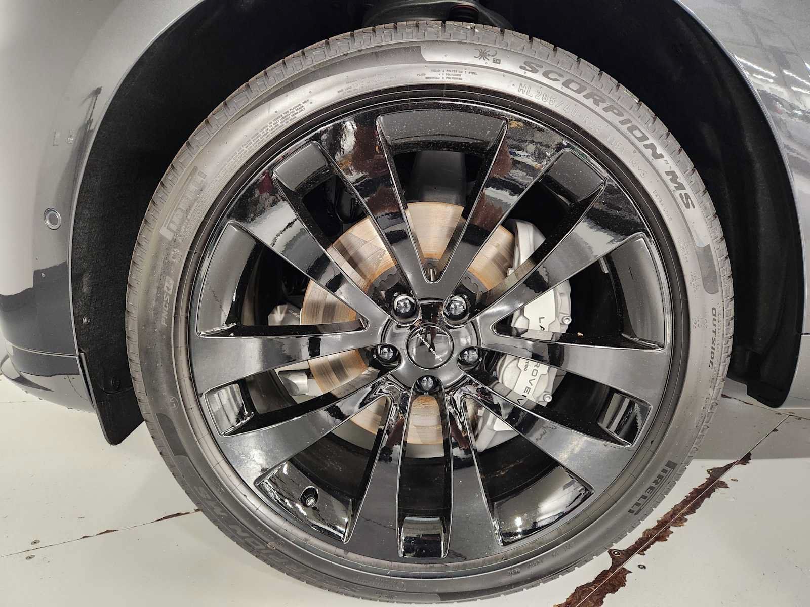 New 2027 Land Rover Range Rover Sport Dynamic SE AWD/4WD image 8