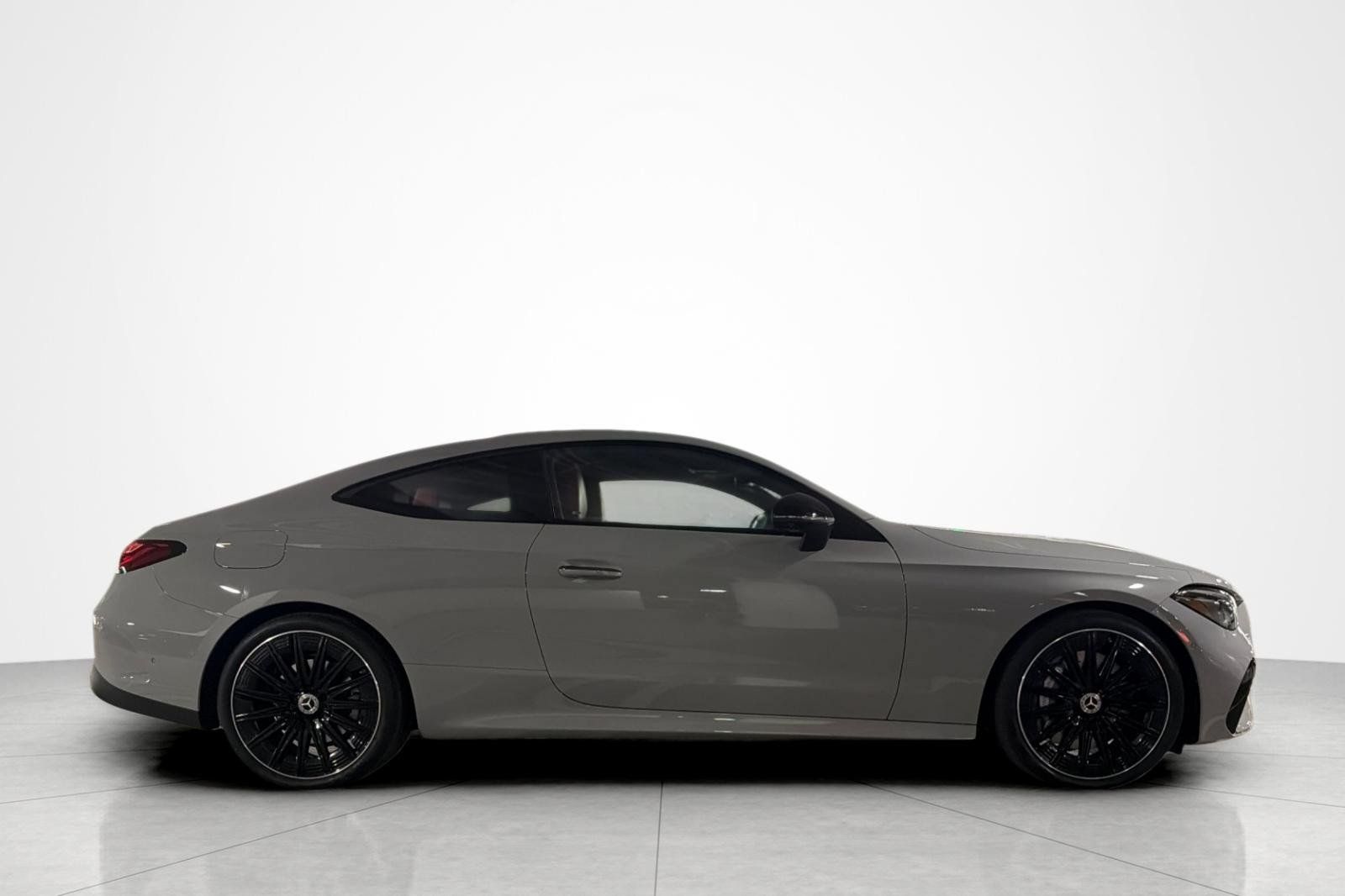 New 2027 Mercedes-Benz CLE 450 4MATIC Coupe image 6