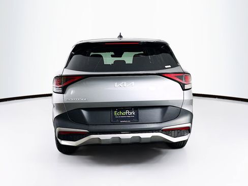 Used 2025 Kia Sportage LX image 7