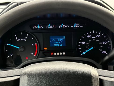 Used 2022 Ford F350 XL w/ Power Equipment Group image 27