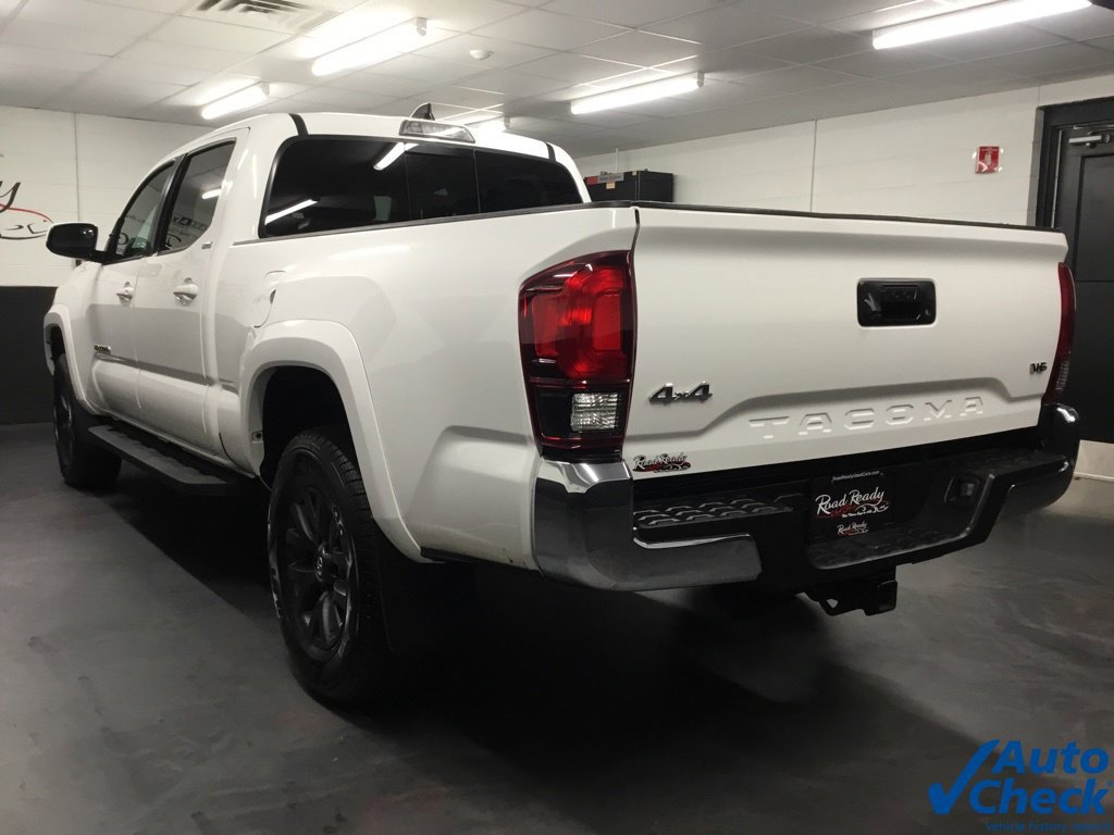 Used 2021 Toyota Tacoma SR5 AWD/4WD image 8