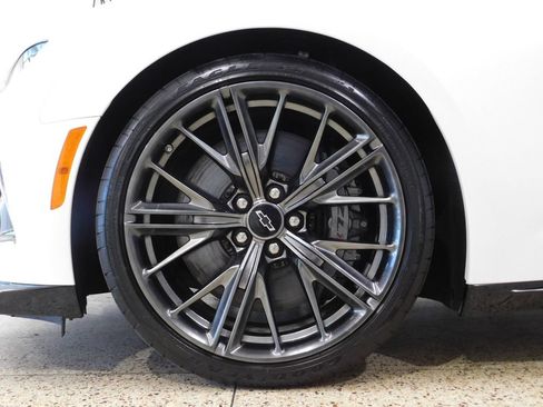 Used 2024 Chevrolet Camaro ZL1 RWD image 32