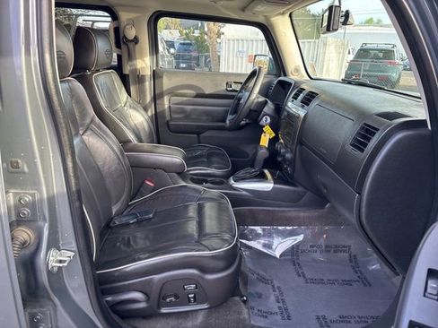 Used 2008 HUMMER H3 Alpha image 15