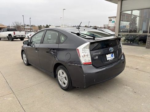 Used 2010 Toyota Prius Five image 7