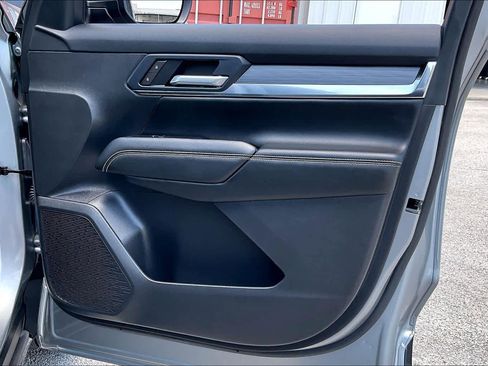 Used 2026 GMC Terrain Elevation w/ Elevation Premium Package AWD/4WD image 22