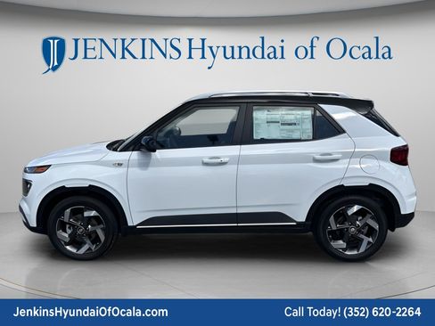 New 2026 Hyundai Venue SEL FWD image 7