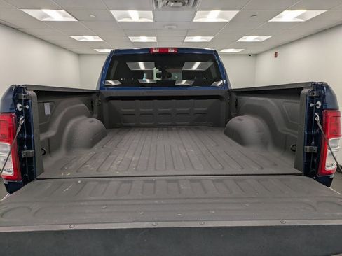 Used 2024 RAM 2500 Big Horn w/ Bed Utility Group image 24