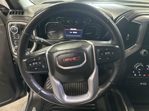 Used 2021 GMC Sierra 1500 Elevation w/ Preferred Package AWD/4WD image 18