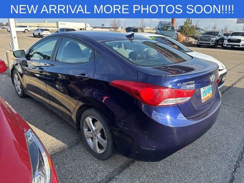 Used 2013 Hyundai Elantra GLS FWD image 5