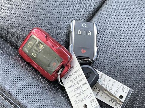 Used 2017 Chevrolet Silverado 1500 LTZ Z71 w/ Redline Edition image 33