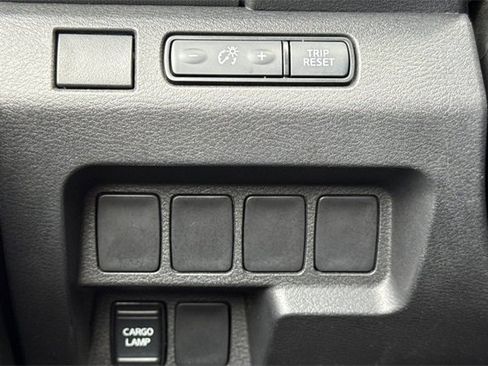 Used 2023 Nissan Frontier SV image 42