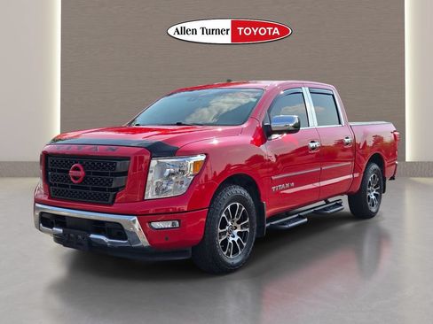 Used 2023 Nissan Titan SV w/ SV Convenience Package RWD image 4