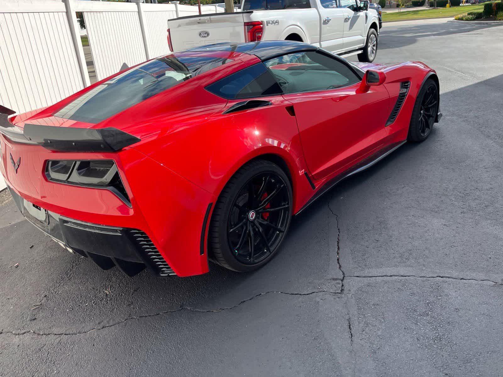Used 2016 Chevrolet Corvette Z06 w/ 2LZ Preferred Equipment Group RWD image 14