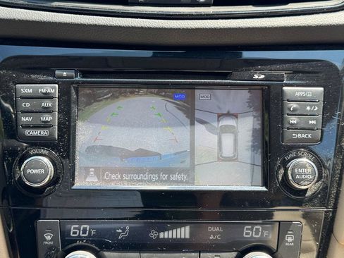 Used 2017 Nissan Rogue SL w/ SL Premium Package AWD/4WD image 21