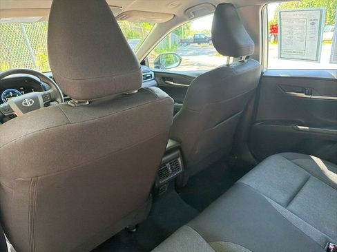 Used 2025 Toyota Camry LE FWD image 26