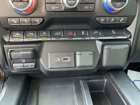 Used 2020 GMC Sierra 1500 SLT w/ SLT Premium Plus Package image 21