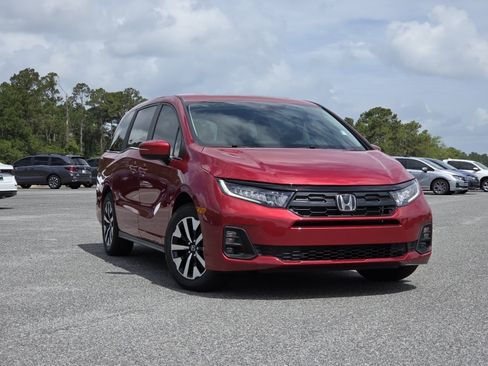 New 2026 Honda Odyssey EX-L image 2