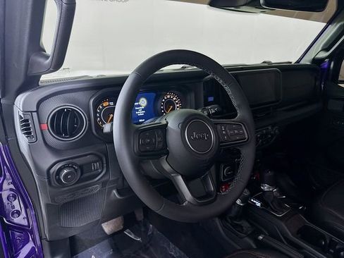 Used 2026 Jeep Wrangler Unlimited Rubicon image 9