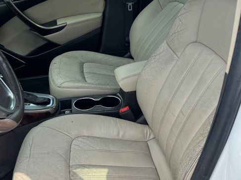 Used 2014 Buick Verano Leather FWD image 7