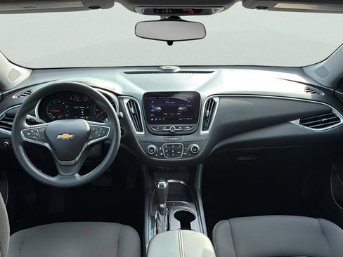 Used 2020 Chevrolet Malibu LT FWD image 21