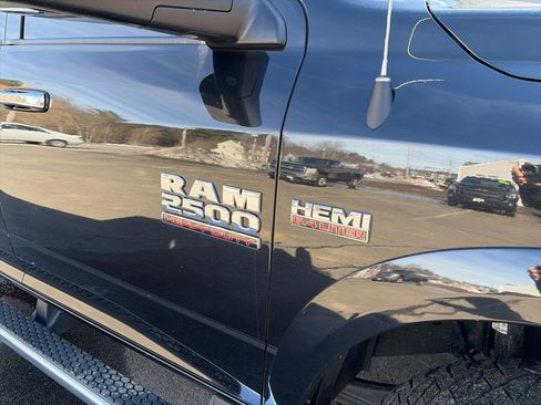 Used 2016 RAM 2500 Laramie image 17