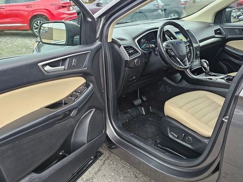 Used 2017 Ford Edge SEL w/ Equipment Group 201A image 18