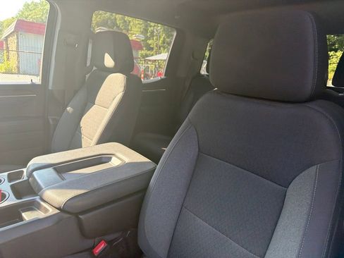 Certified 2024 Chevrolet Silverado 1500 LT AWD/4WD image 10