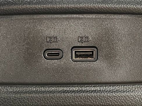 New 2026 Chevrolet Trax RS w/ Driver Confidence Package image 25