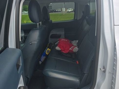 Used 2025 Ford Maverick XLT FWD image 7