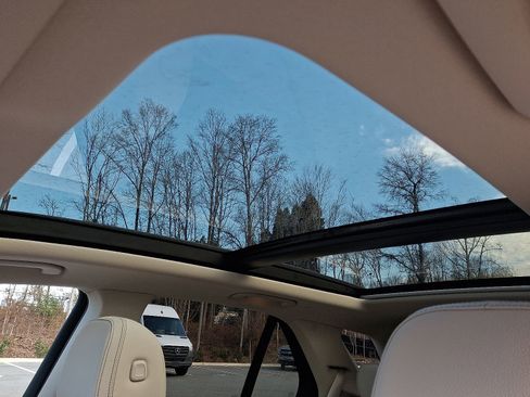 New 2026 Mercedes-Benz GLE 350 4MATIC image 10