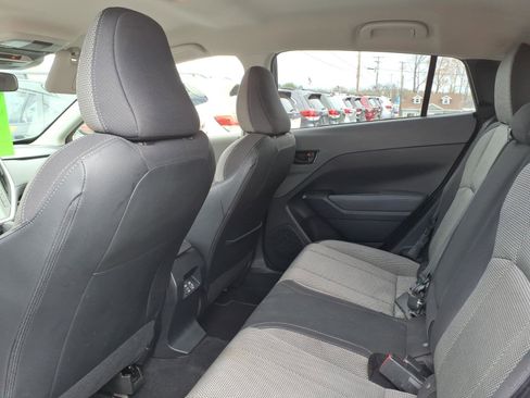Used 2024 Subaru Crosstrek 2.0i Premium AWD/4WD image 7