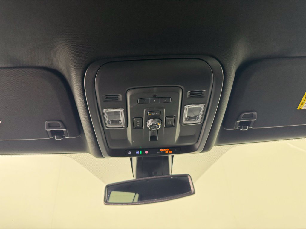 Used 2022 GMC Yukon Denali AWD/4WD image 19