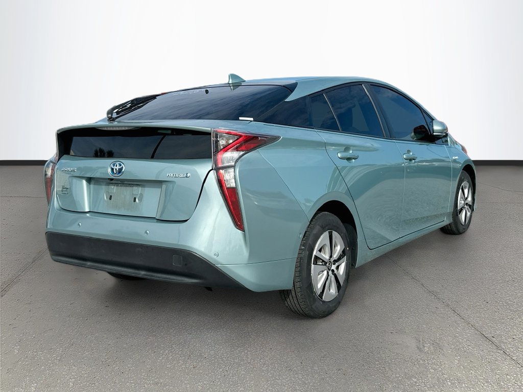 Used 2018 Toyota Prius Two w/ Prius Two Safety Plus Package FWD image 7