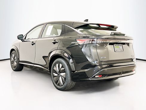 Used 2024 Nissan Ariya AWD image 5