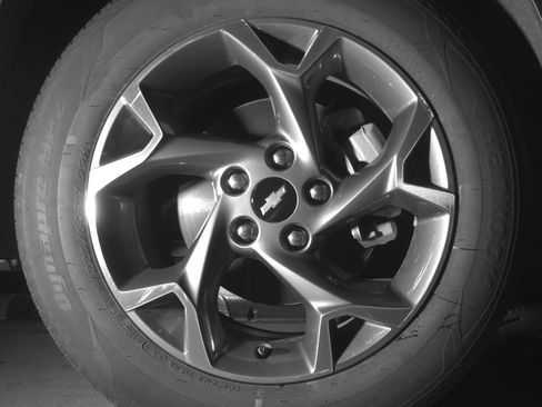 Used 2025 Chevrolet Trax LT w/ LT Convenience Package image 13