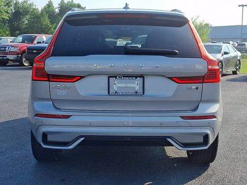 Used 2024 Volvo XC60 B5 Ultimate AWD/4WD image 8