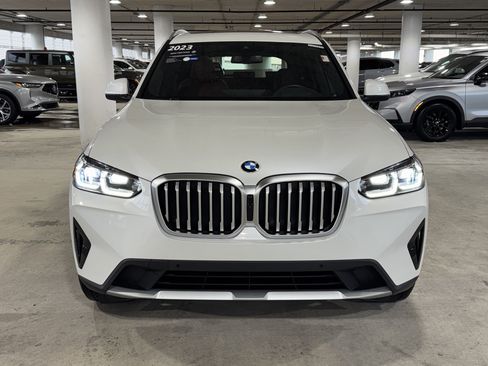 Used 2023 BMW X3 sDrive30i w/ Premium Package RWD image 3