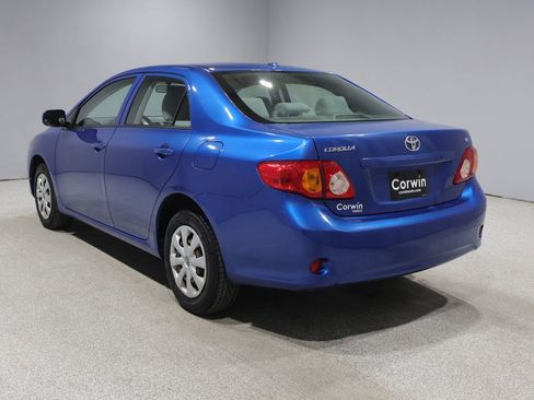 Used 2009 Toyota Corolla LE FWD image 5
