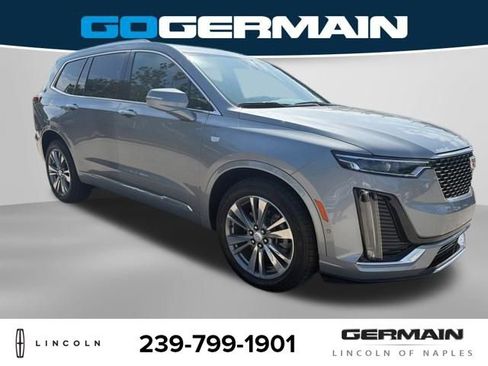 Used 2025 Cadillac XT6 Premium Luxury w/ Technology Package AWD/4WD image 9