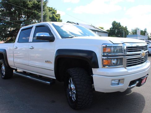 Used 2014 Chevrolet Silverado 1500 High Country w/ High Country Premium Package AWD/4WD image 4