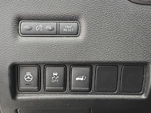 Used 2017 Nissan Murano Platinum w/ Platinum Technology Package image 26